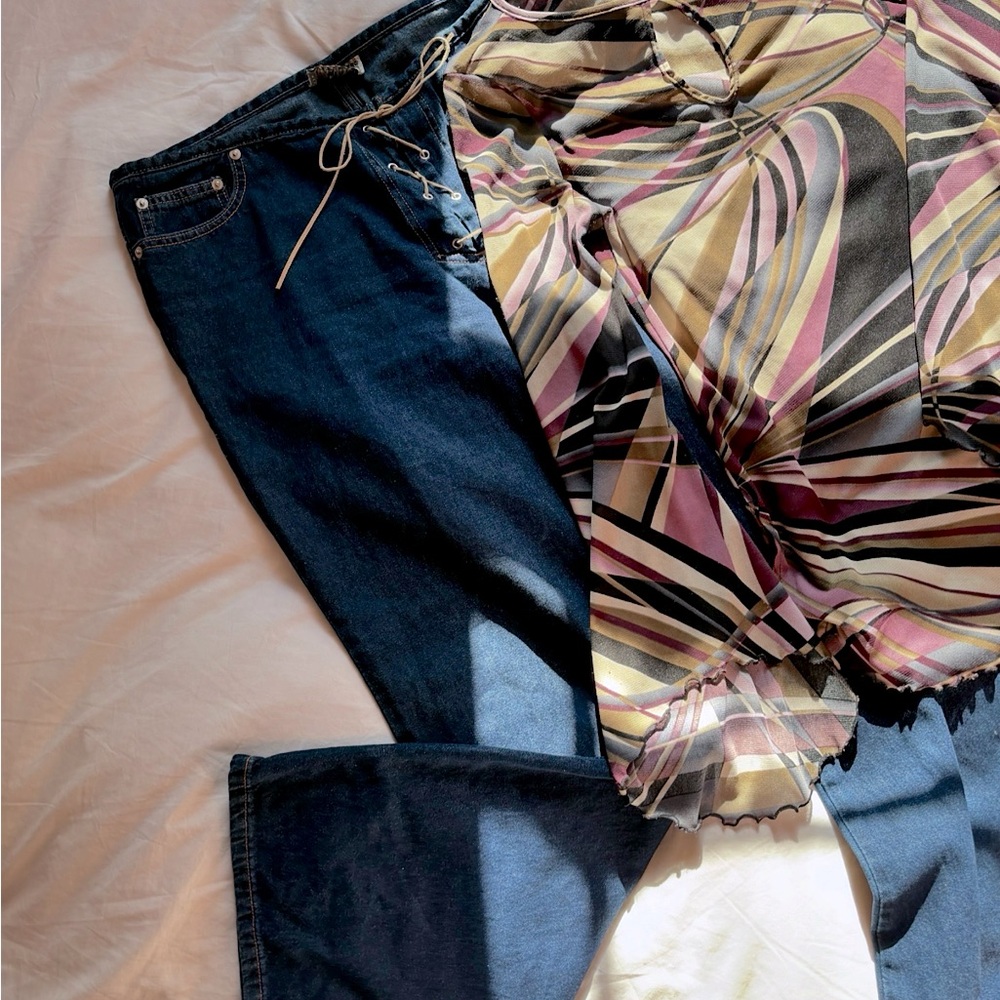 Vtg 90s lace up front flare jeans